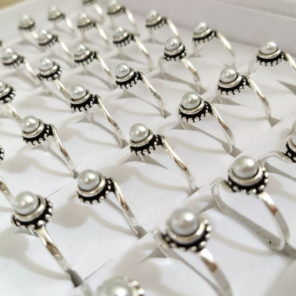 Pearl Ring Vintage Silver Colored Women's Charm Ring